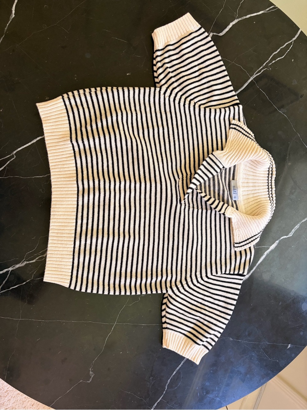 Cozy Soft V-Neck Short-Sleeve Striped Sweater Top in Black & Cream